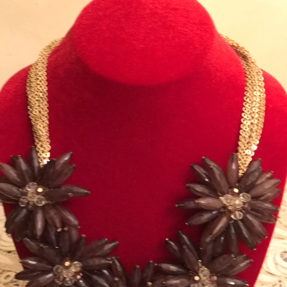 Necklace - Picture 6 of 7